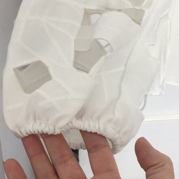 NWT Joie white cut out balloon sleeve blouse - Picture 2 of 8